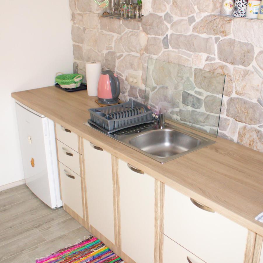 Ferienwohnung House Kvin Baška Voda Exterior foto