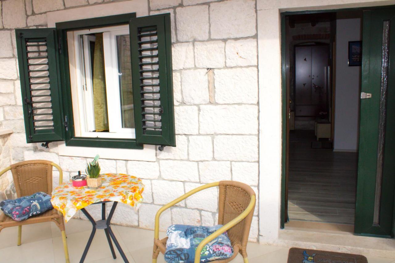 Ferienwohnung House Kvin Baška Voda Exterior foto